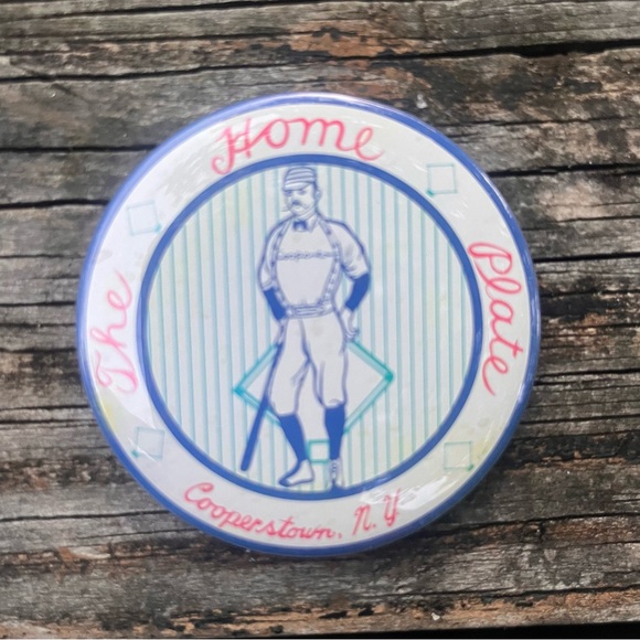 BUNDLE OF VINTAGE BASEBALL HALL OF FAME COOPERSTOWN MAGNETS (10) - Picture 3 of 14